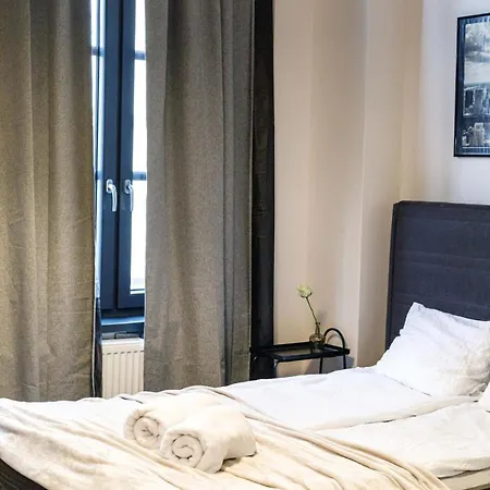 Daire Urban Chic - Center - Great Location&kosciuszki Wroclaw